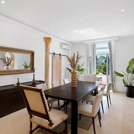 Le Manoir * Saint-Raphael (Var)