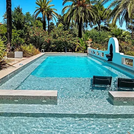 Le Manoir Villa *