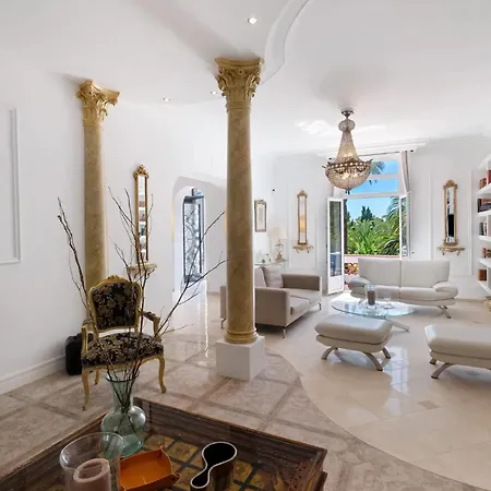 Villa Le Manoir *