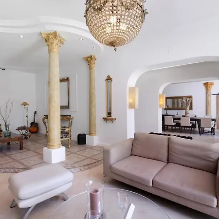 Villa Le Manoir *